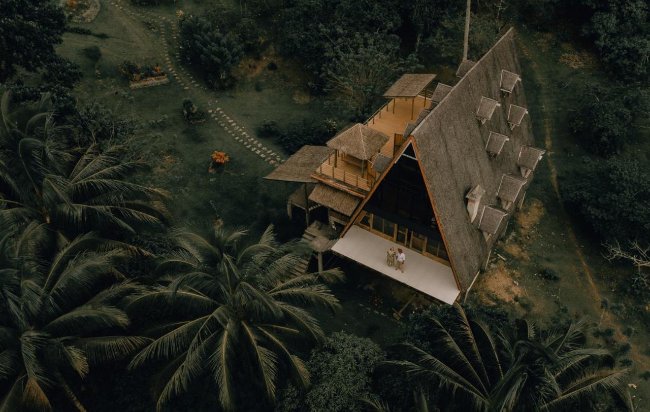 Camiguin Volcano Houses - A-Frame House Mambajao Exterior foto
