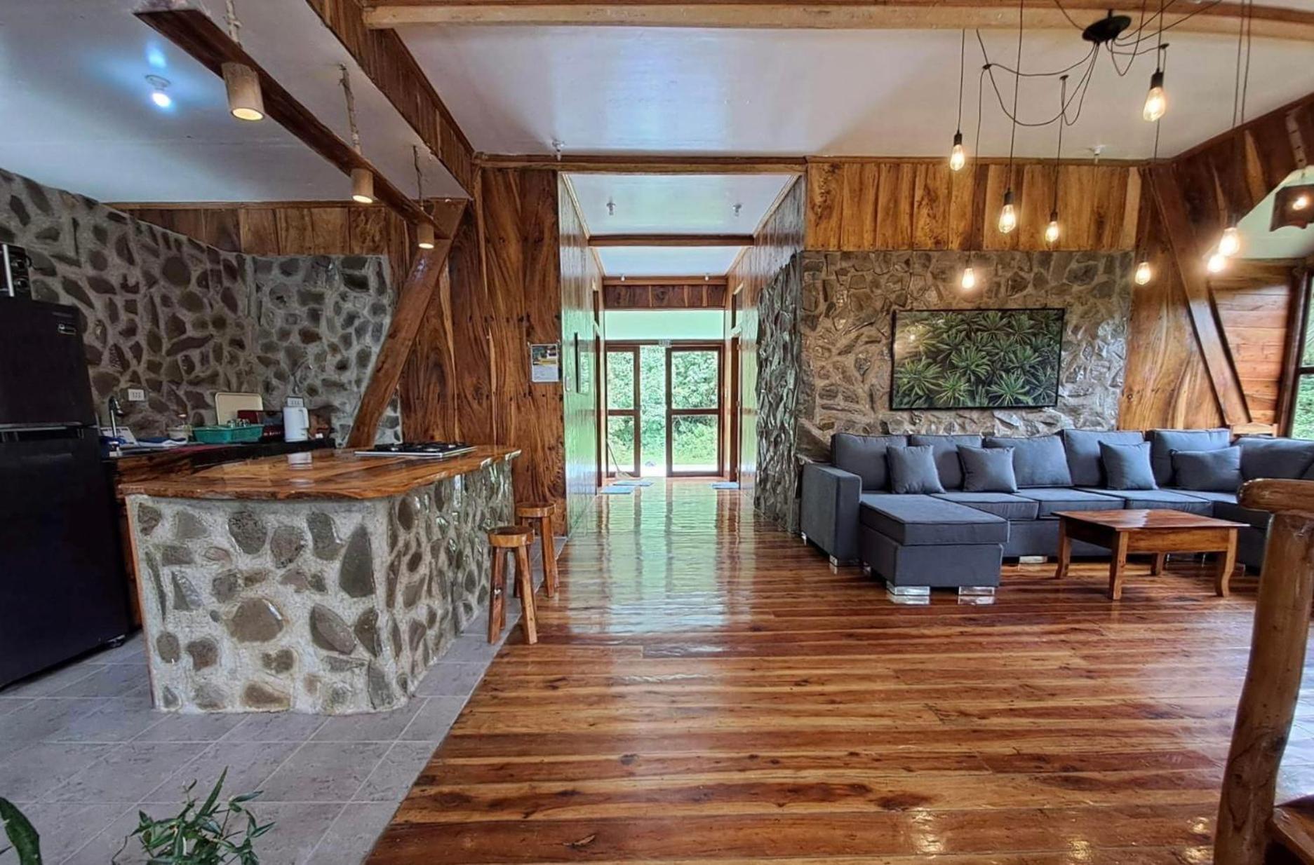 Camiguin Volcano Houses - A-Frame House Mambajao Exterior foto