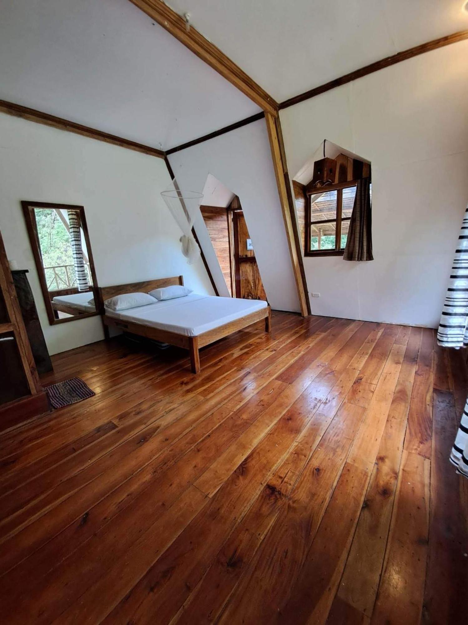 Camiguin Volcano Houses - A-Frame House Mambajao Exterior foto