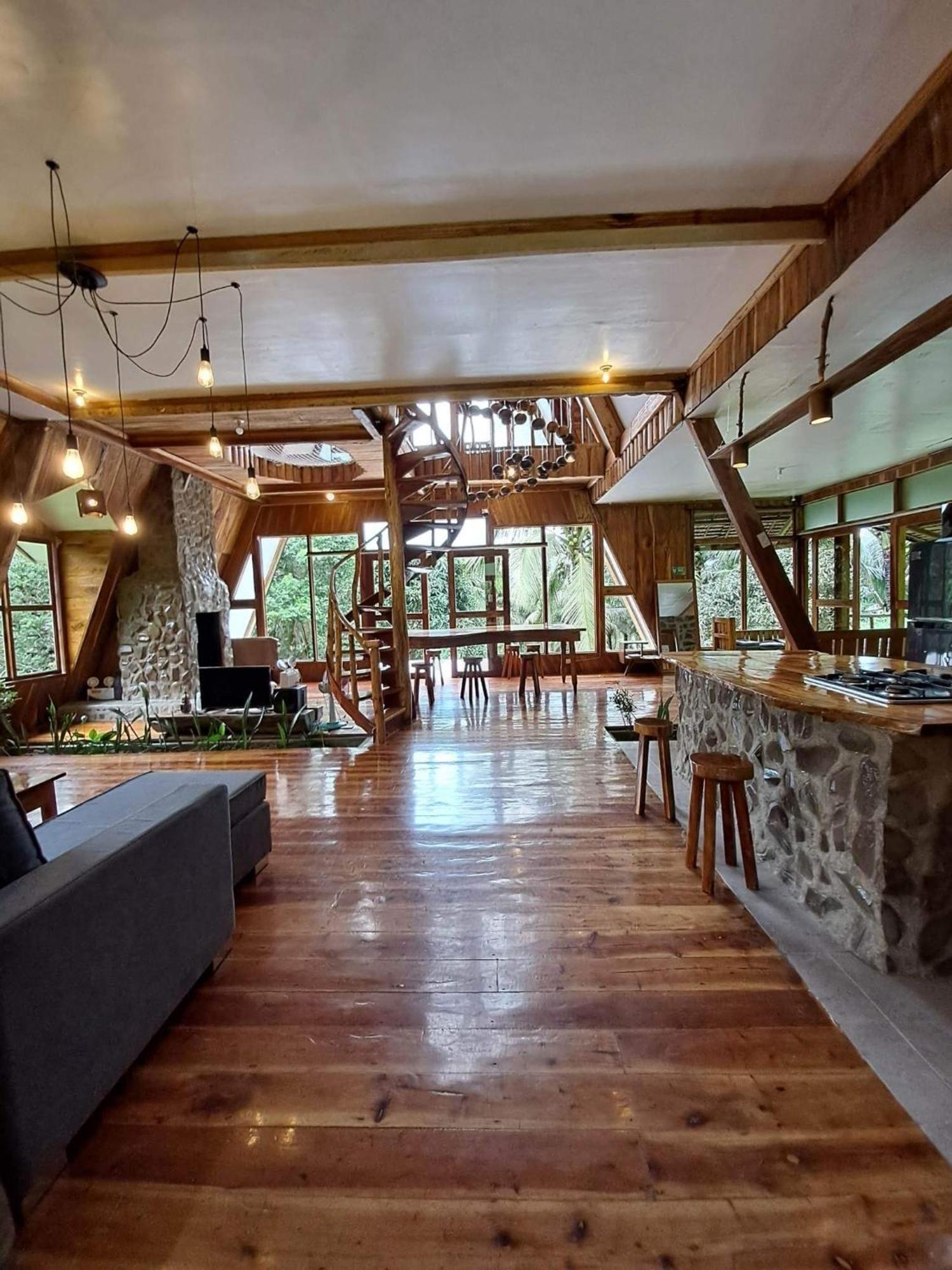 Camiguin Volcano Houses - A-Frame House Mambajao Exterior foto