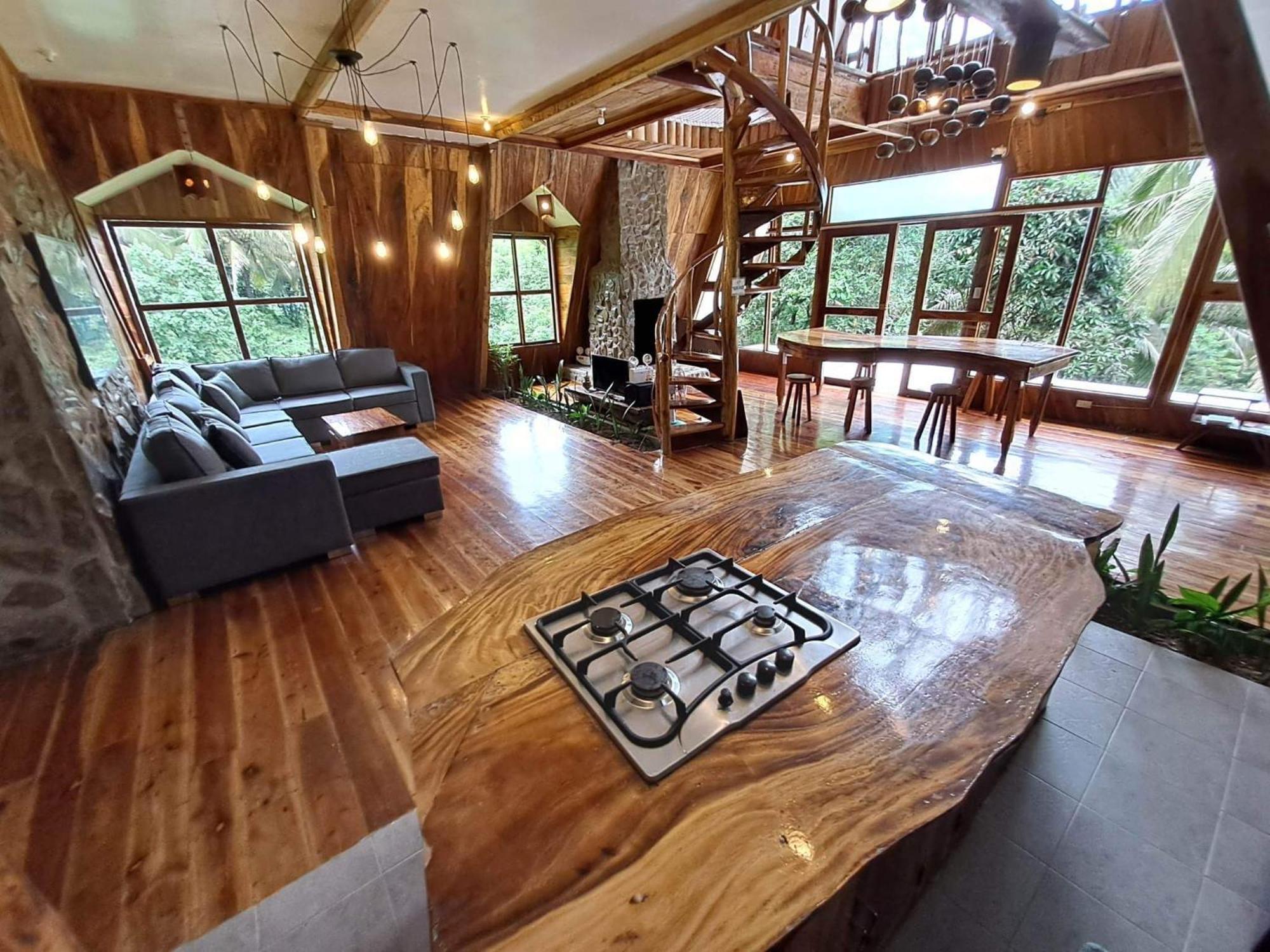 Camiguin Volcano Houses - A-Frame House Mambajao Exterior foto
